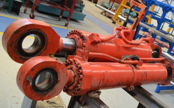 Reparación de Botellas Hidráulicas